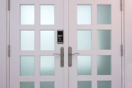 automatic door key cardの写真素材