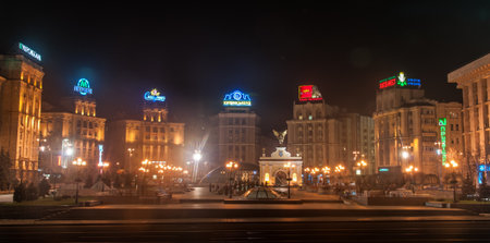 View of Independence Square, Kiev from Khreshatyk Street at night のeditorial素材