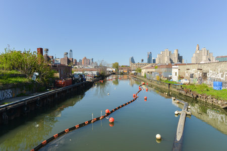 The Gowanus Canal, also known as the Gowanus Creek Canal, is a canal in the New York City borough of Brooklyn, geographically on the westernmost portion of Long Island.のeditorial素材