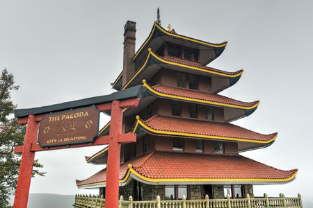American Pagoda in Reading, Pennsylvania on a cloudy day.のeditorial素材