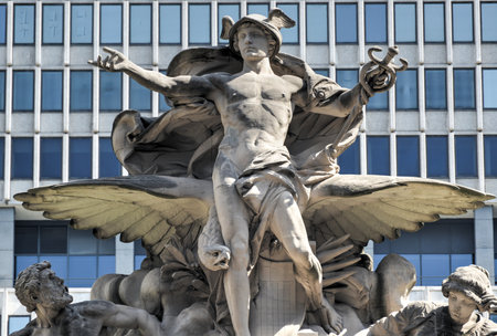 Grand Central Station in New York. The iconic beaux arts statue of the Greek God Mercury that adorns the south facade of Grand Central Terminal on East 42nd Street.のeditorial素材