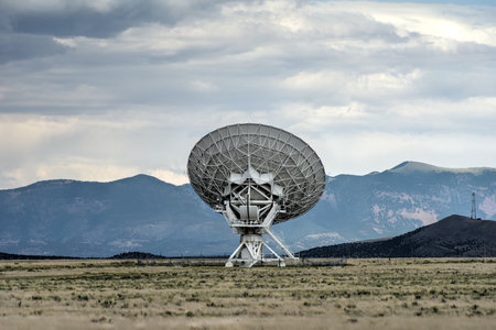 The Karl G. Jansky Very Large Array (VLA) is a radio astronomy observatory located on the Plains of San Agustin in New Mexico.のeditorial素材