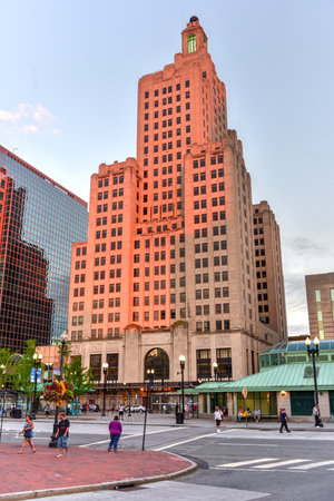 Providence, Rhode Island - August 20, 2016: 111 Westminster Street (formerly Bank of America Building) in Providence, Rhode Island at sunset. At 428 ft (130 m) it is the tallest building in Providence.のeditorial素材