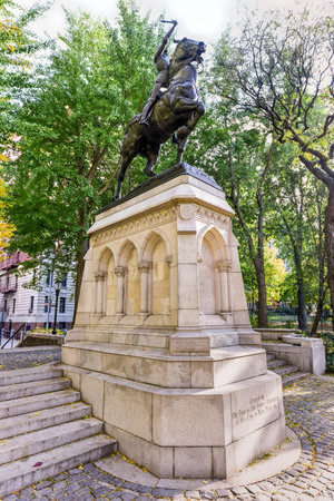 Joan of Arc Memorial in Riverside Park, Manhattan, New York.  The bronze equestrian sculpture is of the 15th century French patriot and martyr Joan of Arc.の写真素材