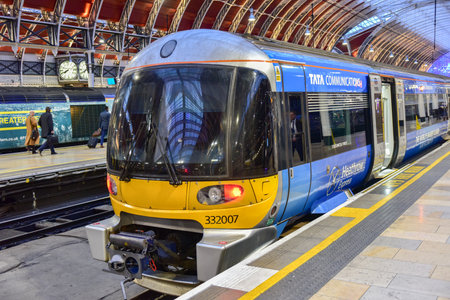 London, UK - November 24, 2016: Heathrow Express Train to Paddington Station in London, United Kingdom.のeditorial素材