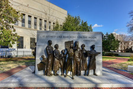 The Virginia Civil Rights Memorial in Richmond, Virginia commemorating protests which helped bring about school desegregation in the state.のeditorial素材