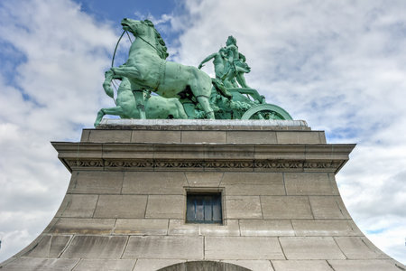 View from the Triumphal arch (Arc de Triomphe) in Cinquantenaire park in Brussels, was planned for National Exhibition of 1880 to commemorate 50th anniversary of the independence of Belgium.の写真素材