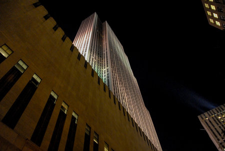 New York City - September 21, 2006: Rockefeller Center skyscraper illuminated at nightのeditorial素材