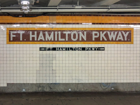 Brooklyn, New York - May 22, 2018: Fort Hamilton Parkway Subway station in Brooklyn, NY along the F line.のeditorial素材