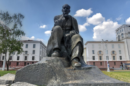 Minsk, Belarus - July 21, 2019: Monument to the Belarussian writer Yakub Kolas in Yakuba Kolasa Square.のeditorial素材