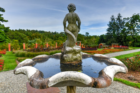 New York - Aug 31, 2019: Vanderbilt Mansion in Hyde Park, New York. Historically known as Hyde Park, the Vanderbilt Mansion National Historic Site is one of the area's oldest Hudson River estates.のeditorial素材