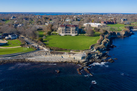 Newport, RI - Nov 29, 2020: The Breakers and Cliff Walk aerial view. The Breakers is a Vanderbilt mansion with Italian Renaissance built in 1895 in Bellevue Avenue Historic District in Newport, RI.のeditorial素材