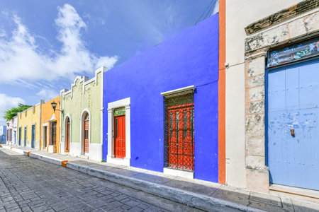 Bright colors in colonial houses on a sunny day in Campeche, Mexico.のeditorial素材