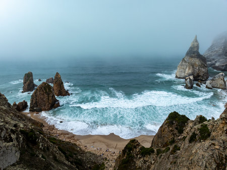 Praia da Ursa beach, Sintra-Cascais Natural Park, Portugalの写真素材