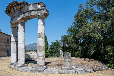 Ruins of the Temple of Venus at Villa Adriana, Tivoli, Italy. Features Corinthian columns and classical architecture under clear blue skies, evoking Roman splendor.の写真素材