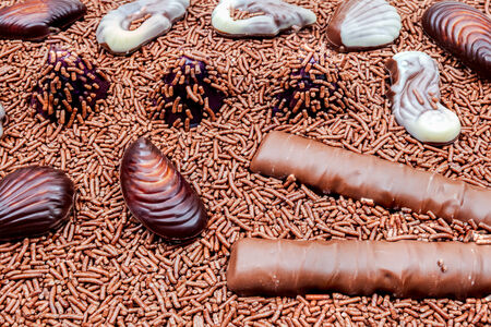 chocolate sprinkles whit begian seashell and cuberdons
