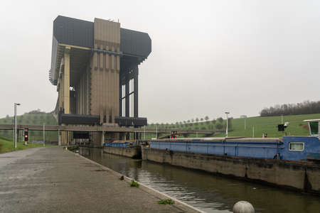 The StrÃ©py-Thieu Ship Lift is a boat lift on the Canal du Center in the Belgian province of...