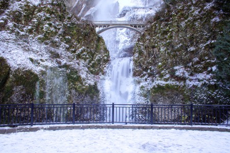 Multnomah Falls frozen in winterの写真素材
