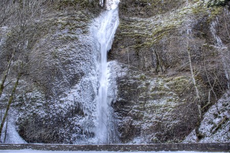 Horsetail Falls frozen in winterの写真素材