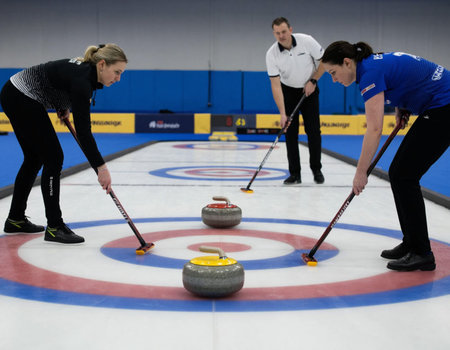 Women's ice hockey championship