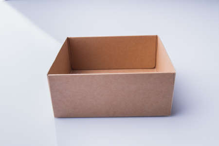 Rib of an empty small box. Perspective view, reflective surface.