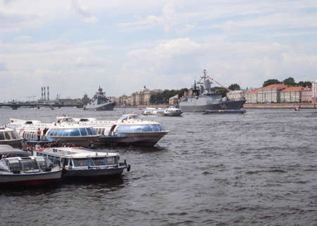 St. Petersburg, city, holiday, river, Neva, city center, water, sky, buildings, embankment, architecture, ships, tourism, travel, Europe,のeditorial素材