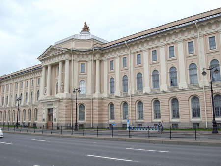 The building of the Art Academy in St. Petersburg. Petersburg. The building, parts of the facade and decor.のeditorial素材