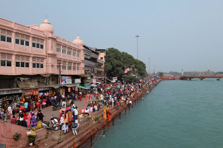 Haridwar, India - November, 6th, 2017. People on the Ganga river embankment, Har Ki Pauri. Har Ki Pauri is a famous ghat on the banks of the Ganges in Haridwar.のeditorial素材