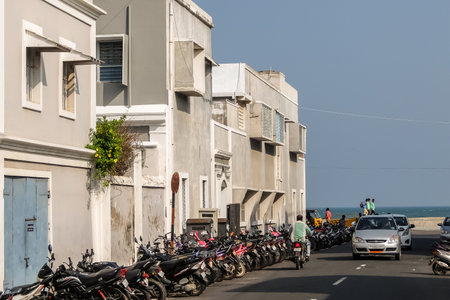 Pondicherry, India - December, 17th, 2016. Goubert Ave in Pondicherry, Beach road and Promenade beach in backgroundのeditorial素材
