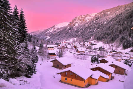 Cityscape of the town of Chatel in the Portes du Soleil in France on a pink morning  HDRの写真素材
