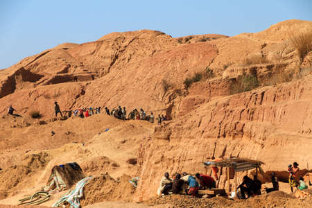 Local people working in the sapphire (and other gemstones) mine in Ilakaka, Madagascar, on September 10, 2013のeditorial素材