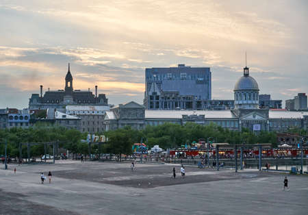 MONTREAL, CANADA - SEPTEMBER 8, 2018: Scenic view of Downtown Montreal from Old Port in the evening.のeditorial素材