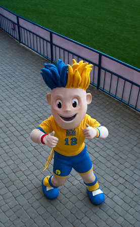 Symbol of EURO 2012 Slavko poses on stadium before matchのeditorial素材