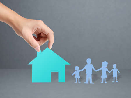 house of paper in hand businessmen の写真素材