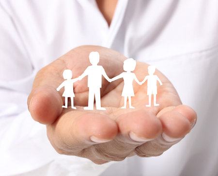 ideas,paper family in the hand の写真素材