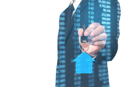 house key in a handの写真素材