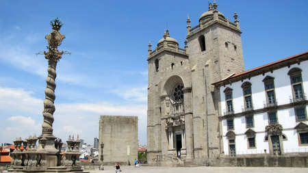 Porto, Portugal - June 11, 2015: Architecture of the city of Porto in Portugal. Buildings and streets of the city.のeditorial素材