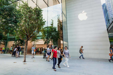 SINGAPORE - MAY 28, 2017: Exterior of Apple Store in Singapore at Orchard Road on May 28, 2017のeditorial素材