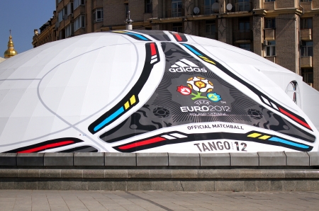 KIEV, UKRAINE - MAY 22  Shop of souvenirs in form of the tango 12, the official matchball of EURO2012 POLAND - UKRAINE, in the main square of Kiev on May 22, 2012 in Kiev, Ukraine  Kiev will host EURO 2012 Football championships のeditorial素材