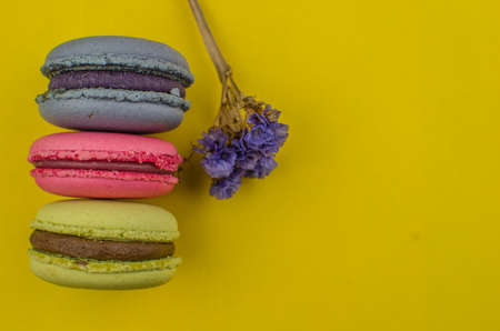 French macaroon cake. Macaroons in box with dried flowersの写真素材