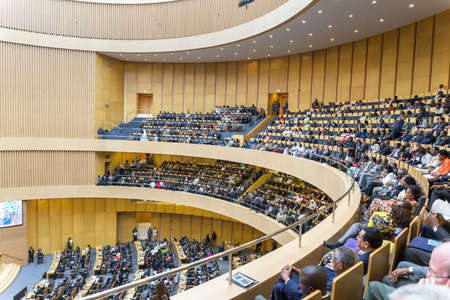 Addis Ababa, Ethiopia May 25: Prime Minister of Ethiopia, UN Secretary General, AUC Chairperson and Commissioners, and Distinguished guests at the opening ceremony of the 50th Anniversary of the OAU/AU at the African Union Commission Head Quarters in Addiのeditorial素材