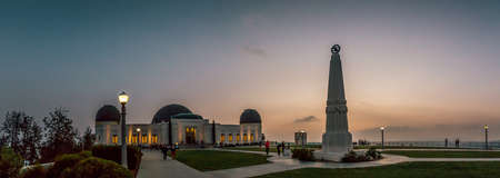 Griffith Observatory Dusk Panoramaのeditorial素材