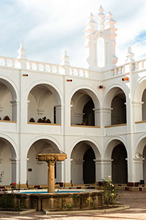 University of St. Francis Xavier. Sucre, Bolivia. View of the courtyard with a fountain.のeditorial素材