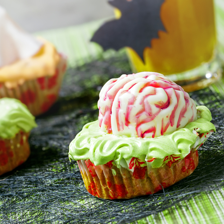 Halloween brain cakes, dessertの写真素材