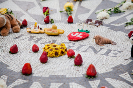 the imagine sigh in the strawberry fieldsの写真素材