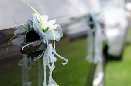 cars are decorated with wedding bouquets of beautiful flowers
