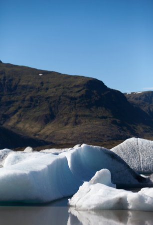 Fjallsarlon, glacier iceberg lagoon in Vatnajokull National Park, Iceland