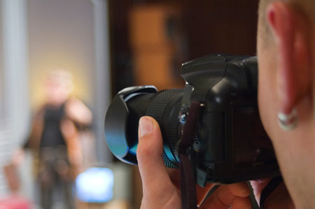Photographer works in the studio