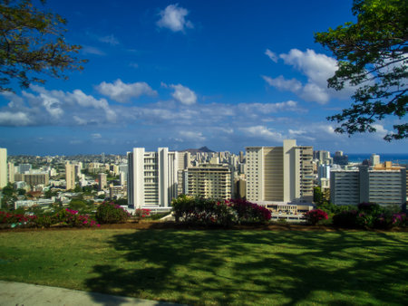 Honolulu, Hawaii - May 03, 2015:Roadside lookout over Honolulu, Oahu islandのeditorial素材