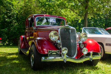 Grand Ledge, MI - July 8, 2017: Beautiful Candy Apply Red 1934 Ford Coupeのeditorial素材